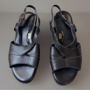 SAS TriPad Caress Sandals Strap Slingback Wedge Sz 9 WW Black Leather Comfort